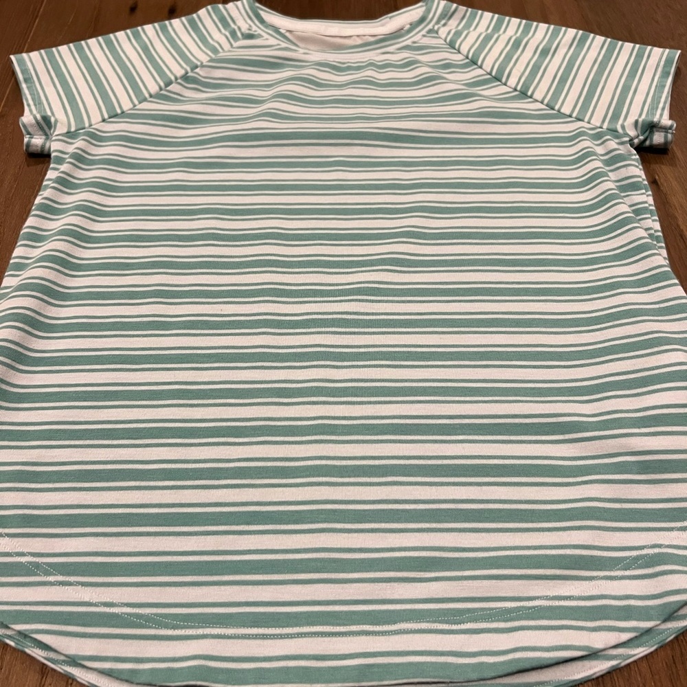 Athleta Girl NWOT Stripped Tee Size L 12